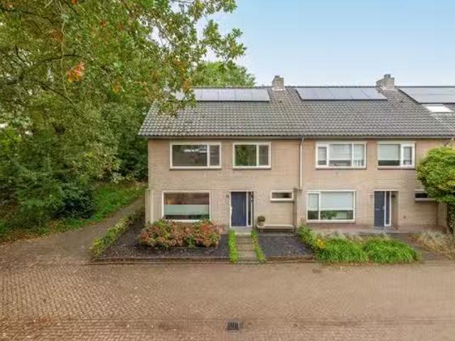 Woning te koop in Stratum, Acht