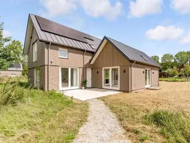 Woning te koop in Columbuskwartier, Almere-haven