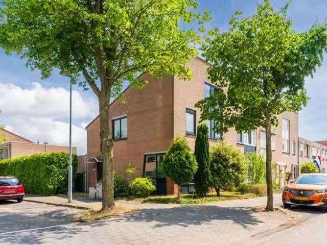 Landhuis te koop in Eindhoven, Blixembosch-Oost