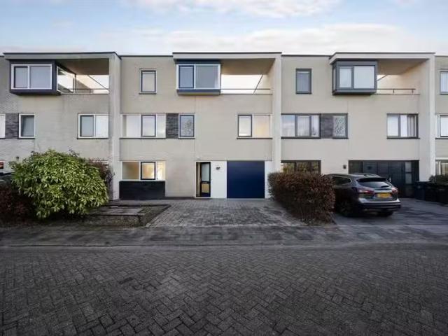 Woning te koop in Filmwijk, Almere-haven