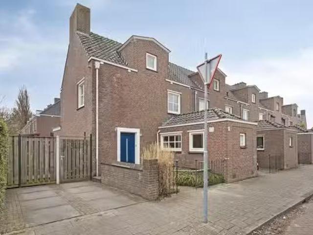 Woning te koop in Eindhoven, Kerstroosplein