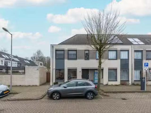 Woning te koop in Sloten, Amsterdam