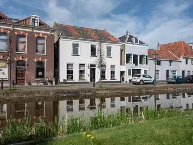 Landhuis te koop in Vlaardingen, Oostwijk