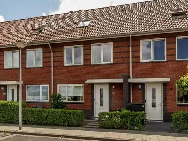 Woning te koop in Charlois, Rotterdam