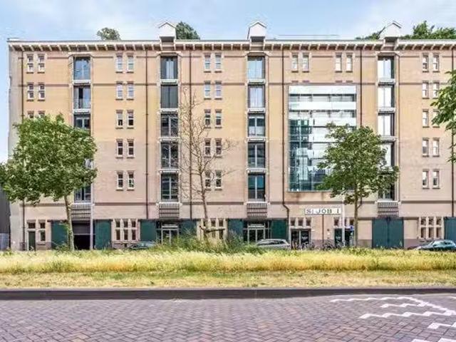 Woning te koop in Charlois, Rotterdam