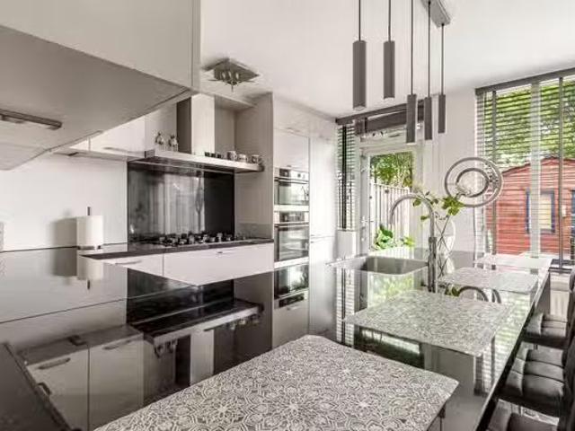 Woning te koop in Schellingwoude, Amsterdam