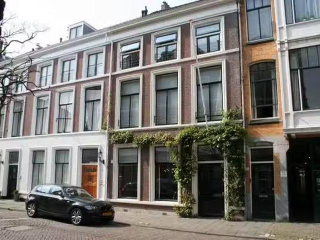 Woning te koop in Loosduinen, Den Haag