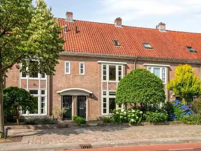 Woning te koop in Stratum, Acht