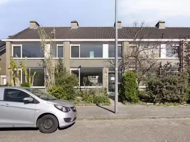 Woning te koop in Ommoord, Rotterdam