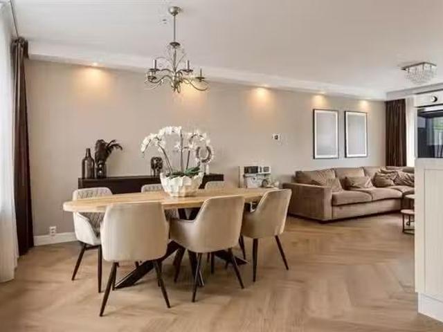 Woning te koop in Strijp, Acht