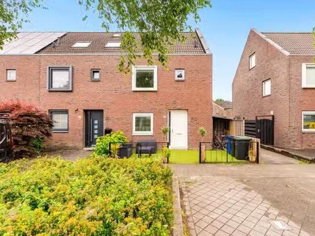 Woning te koop in Danswijk, Almere-haven