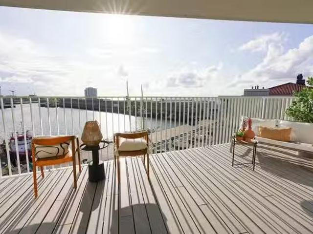 Woning te koop in Den Haag, Valkenboskwartier