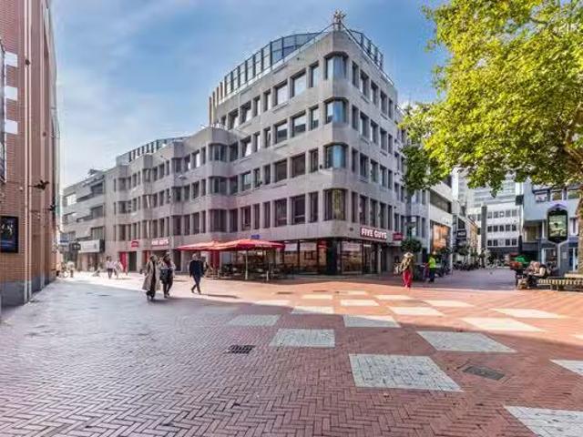 Woning te koop in Woensel-Zuid, Acht