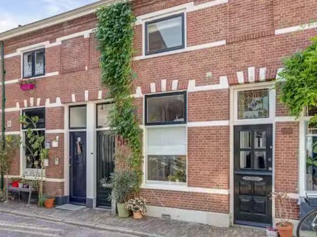 Woning te koop in Den Haag, Zuid Holland