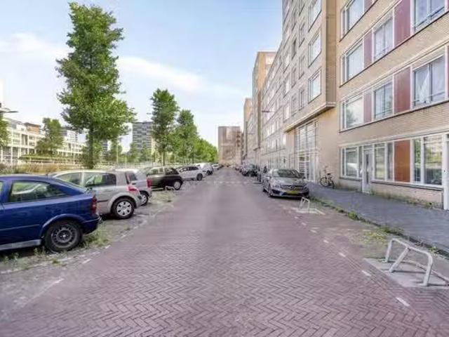 Woning te koop in Den Haag, Spoorwijk