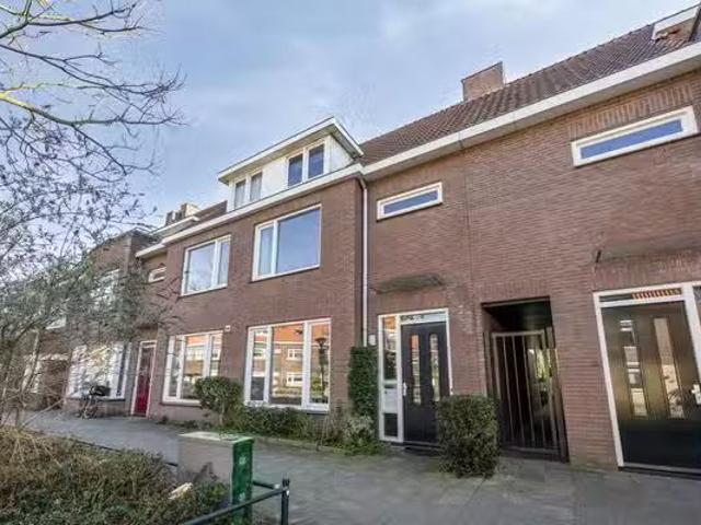 Woning te koop in Eindhoven, Irisbuurt