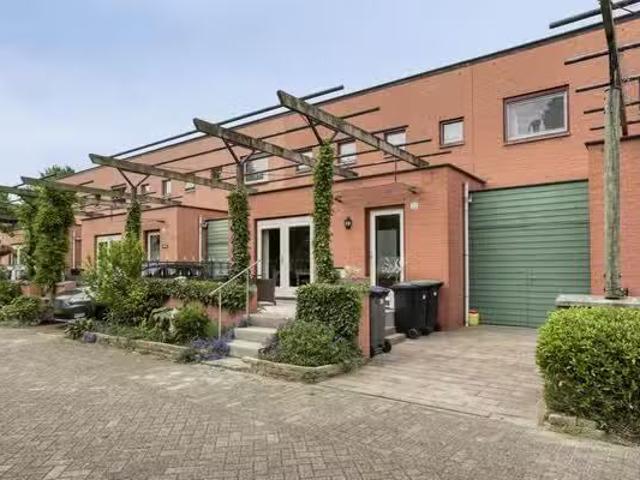 Woning te koop in Bloemenbuurt, Almere-haven