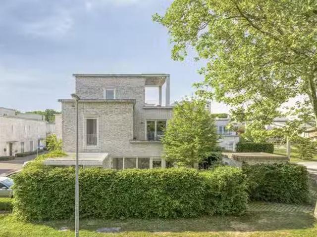 Woning te koop in Eindhoven, Gijzenrooi
