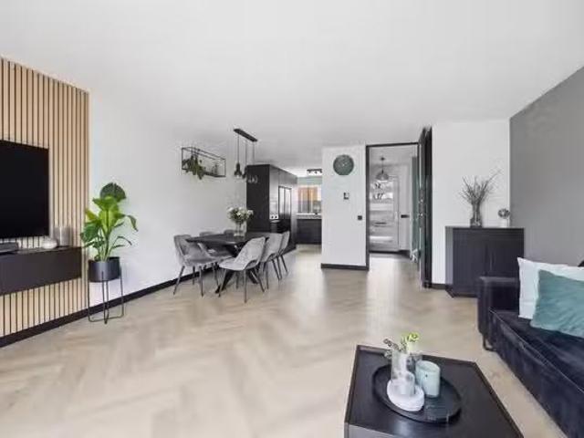 Woning te koop in Wateringse Veld, Zuid Holland