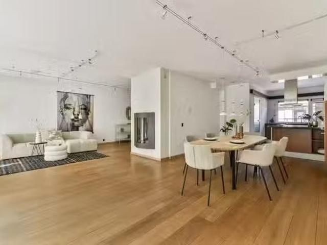 Woning te koop in Zeeheldenbuurt, Zuid Holland