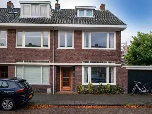 Woning te koop in Sportheldenbuurt, Haarlem