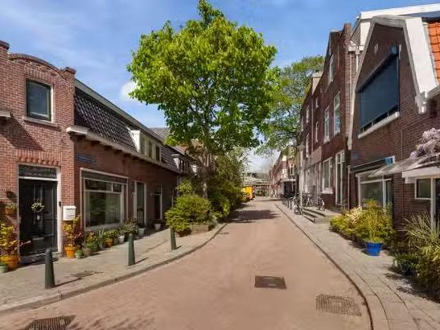 Woning te koop in Overschie, Rotterdam
