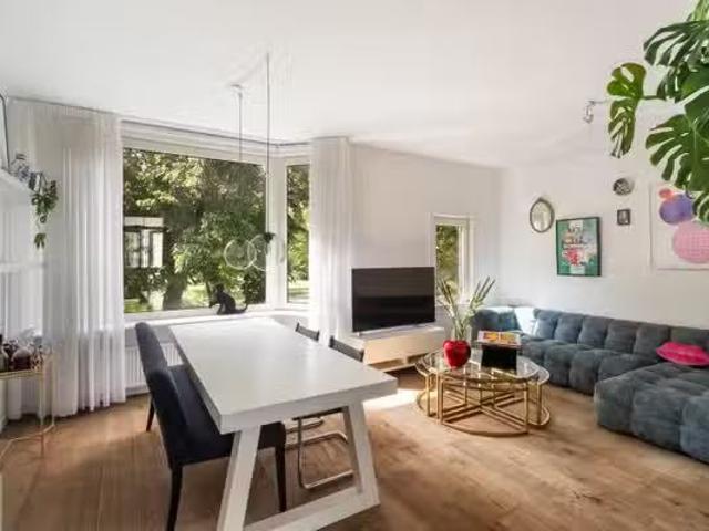 Woning te koop in Overschie, Rotterdam