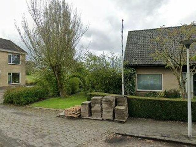 Woning te huur in Stiens, Friesland
