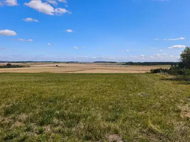 Terrain vente à Le Bourg, Huisseau-en-Beauce