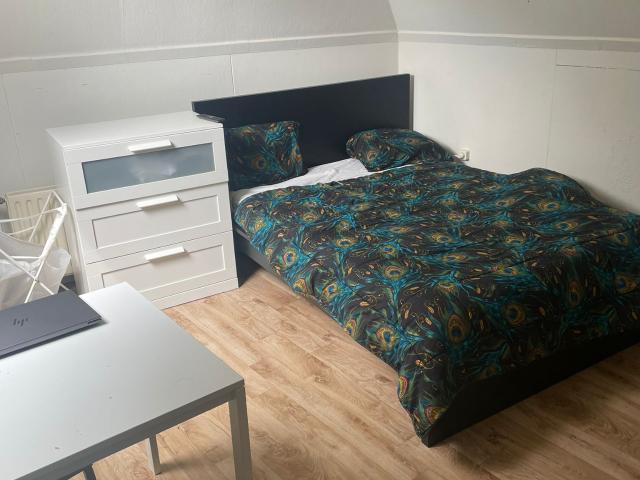 Kamer te huur in Pathmos, Enschede