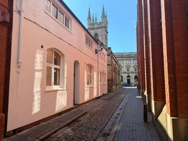Apartment for rent in Old Town, Hull