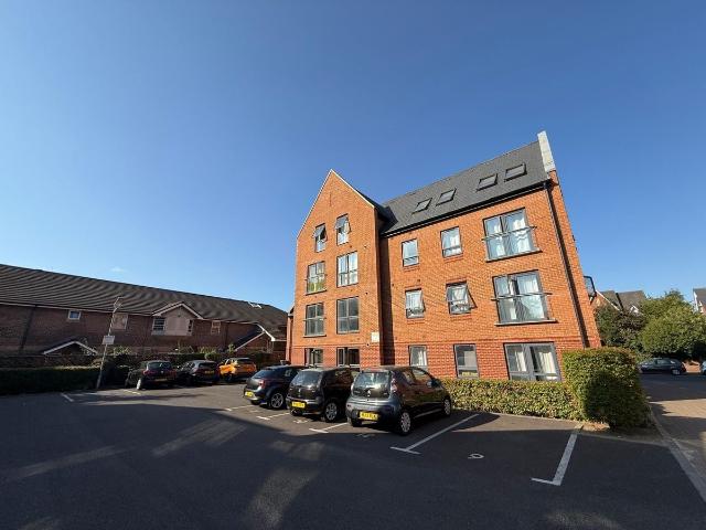 Apartment for rent in Banister's Park, City Of Southampton