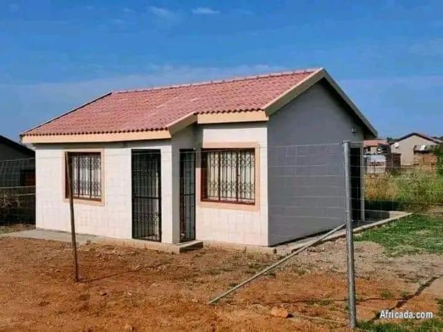 Townhouse for sale in Diepkloof