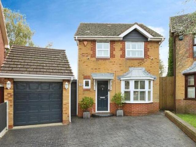 House for sale in Tricketts Cross, Ferndown