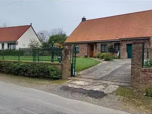 Maison vente à Arras, Humières