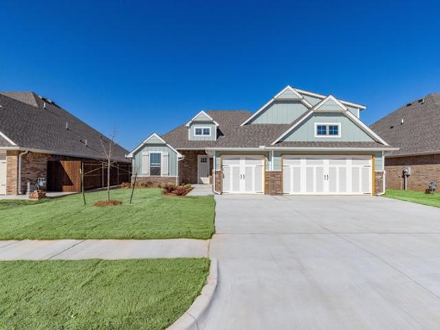 House for sale in Choctaw, Oklahoma