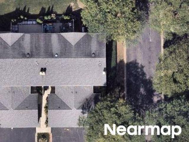 Condo for sale in Deerfield, Lake County