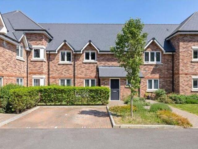 House for sale in Chichester, Littlecote