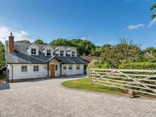 House for sale in Lyons, Greater London