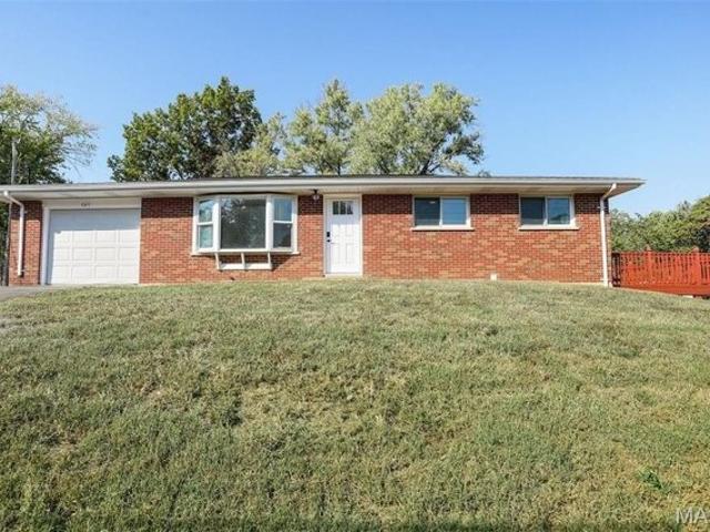 House for sale in High Ridge, Missouri