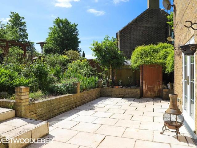 House for rent in Colliers End, Hertfordshire