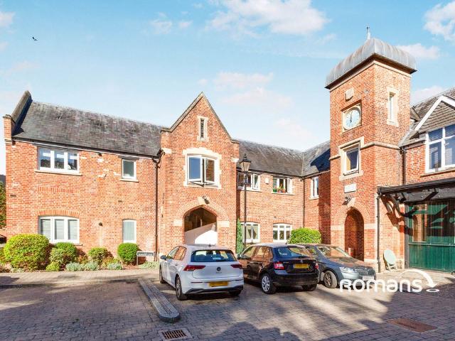 House for rent in Clewer Green, Windsor