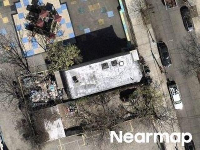 House for sale in The Bronx, Arverne