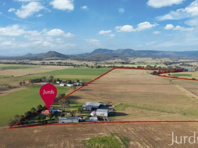 Cottage for sale in Stamford, Singleton Council