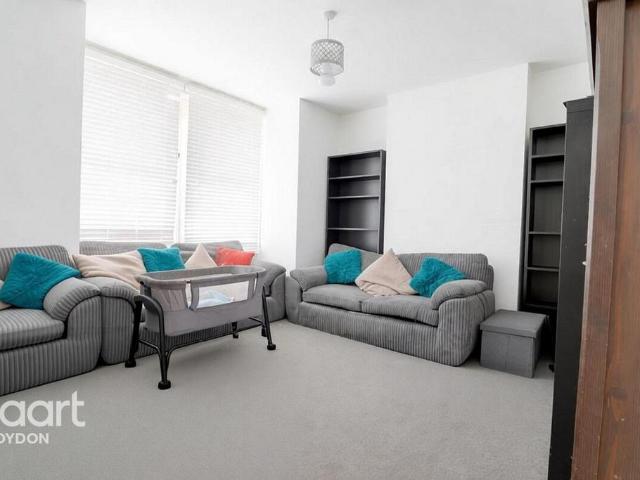 House for rent in London Borough of Croydon, Greater London