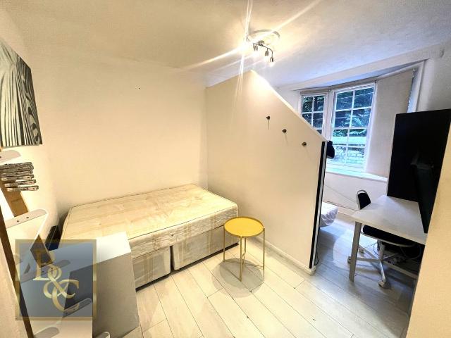 Studio for rent in King's Cross, Greater London
