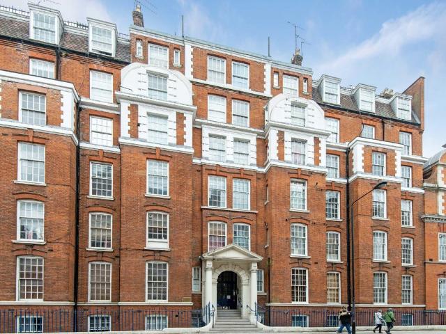 Studio for rent in London Borough of Camden, Greater London
