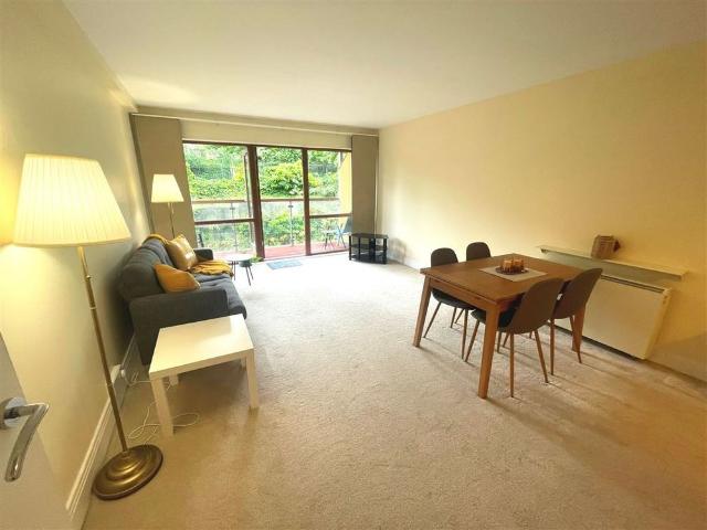 Apartment to rent in Tallaght, North Tipperary