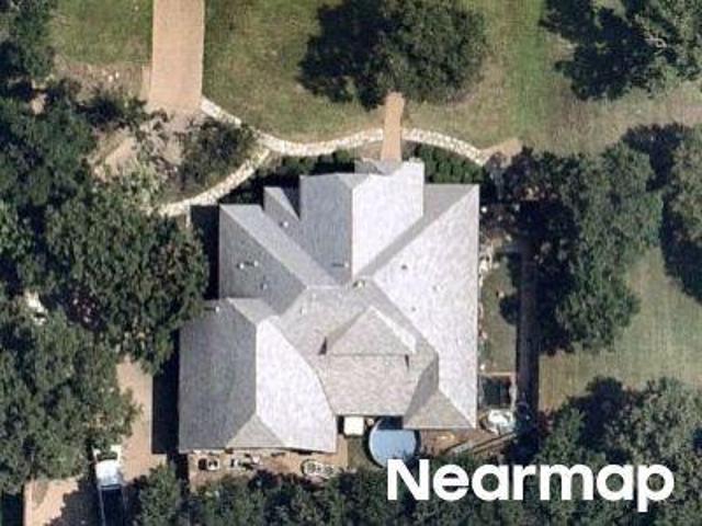 House for sale in Kennedale