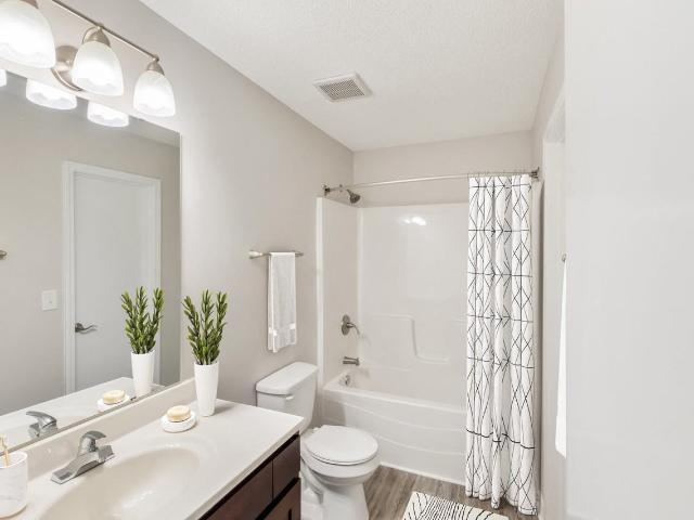 Apartment for rent in Mecklenburg, North Carolina